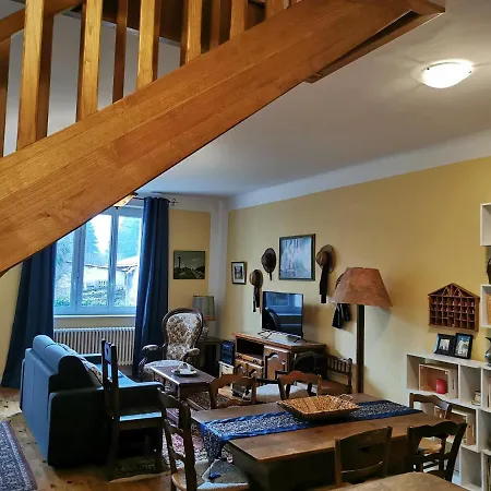 Gasthof La Saonette Lens-Lestang